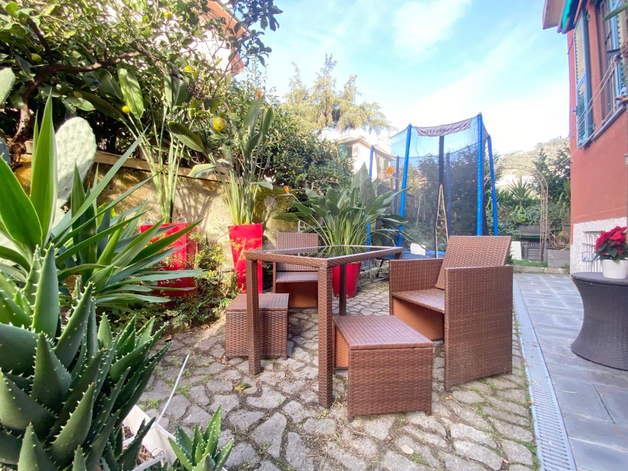 Casaviva - Lovely Trilo In Nervi With Parking *