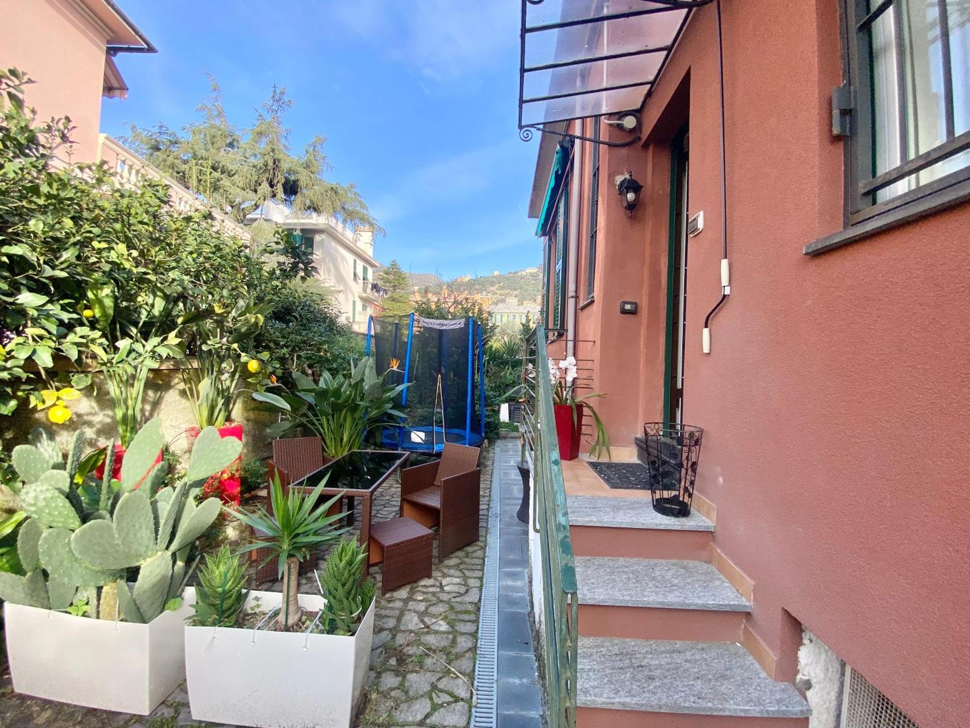 Casaviva - Lovely Trilo In Nervi With Parking Genua
